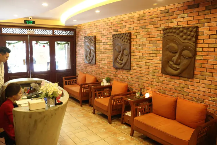 베트남 하노이 여행 ep2 첫째날 일정 (센스파, 분보남보, 성요셉 성당, 콩카페, 문묘, 기찻길 마을, 슬리핑 버스)