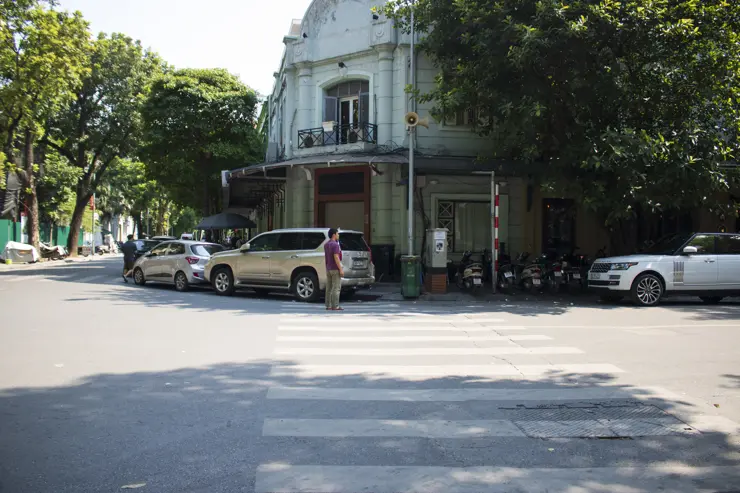 베트남 하노이 여행 ep2 첫째날 일정 (센스파, 분보남보, 성요셉 성당, 콩카페, 문묘, 기찻길 마을, 슬리핑 버스)