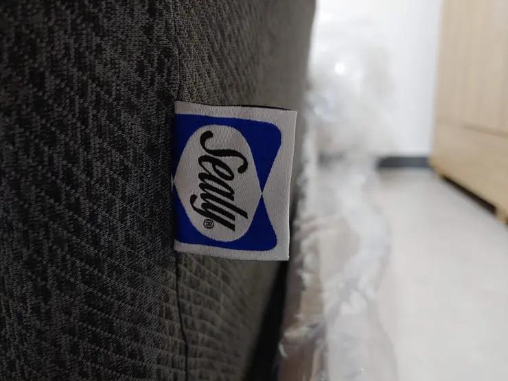 씰리 하이브리드(스프링+메모리폼) 매트리스 직구 Sealy 12″ Medium Hybrid Mattress