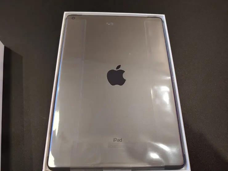 iPad (7th Gen) WiFi 32GB 나의 세번째 아이패드 내돈주고산 후기 – 언박싱