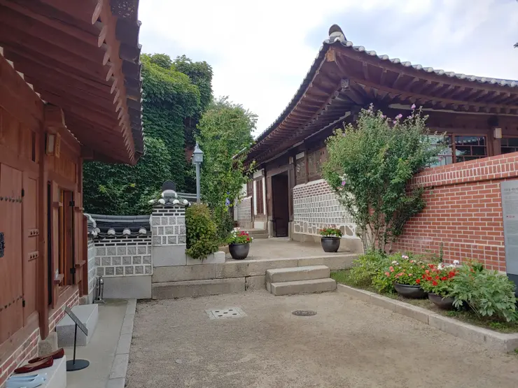 백인제가옥, 근대 건축 양식 근대 한옥 북촌 볼거리