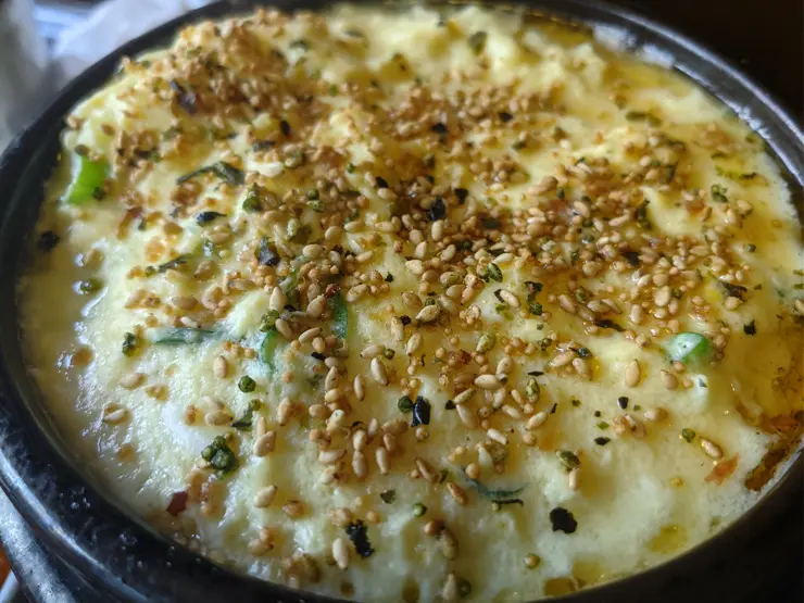 이문시장 “10년 전 가격 그대로” 외대 맛집 마약 삼겹살 훈제 삼겹살