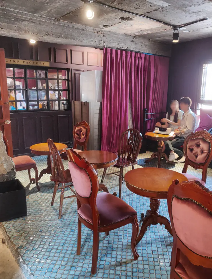 호텔 세느장 카페, 익선동 뉴트로 감성 카페