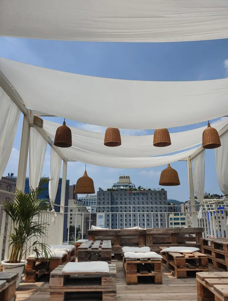 호텔 세느장 카페, 익선동 뉴트로 감성 카페