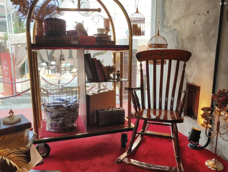 호텔 세느장 카페, 익선동 뉴트로 감성 카페