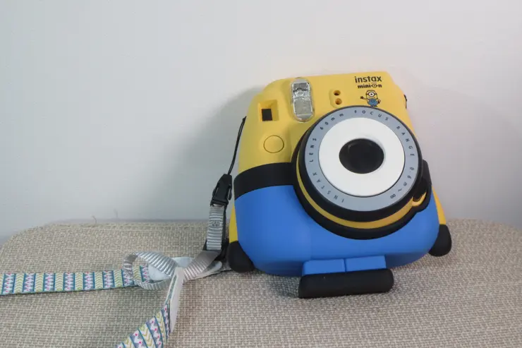 미니언즈 후지필름 인스탁스 미니8 폴라로이드 카메라 내돈내산