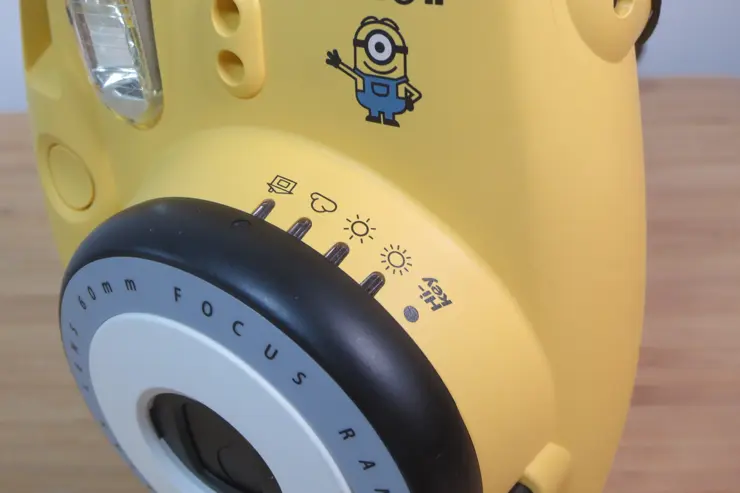 미니언즈 후지필름 인스탁스 미니8 폴라로이드 카메라 내돈내산