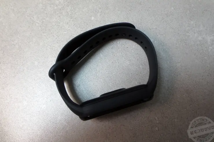 샤오미 미밴드5 글로벌 일반버전(XMSH10HM) 직구 내돈내산 리뷰