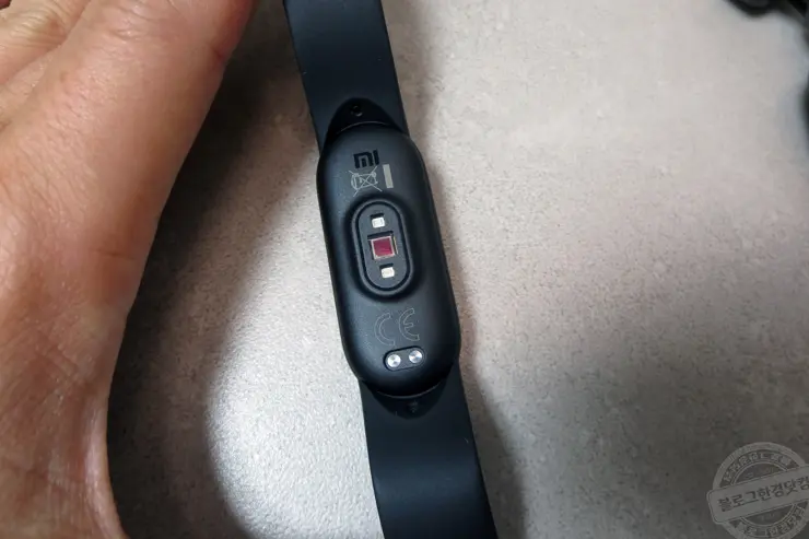 샤오미 미밴드5 글로벌 일반버전(XMSH10HM) 직구 내돈내산 리뷰