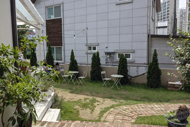 미드바르앳홈(midbar at home), 평택송탄 전원주택형 가든카페