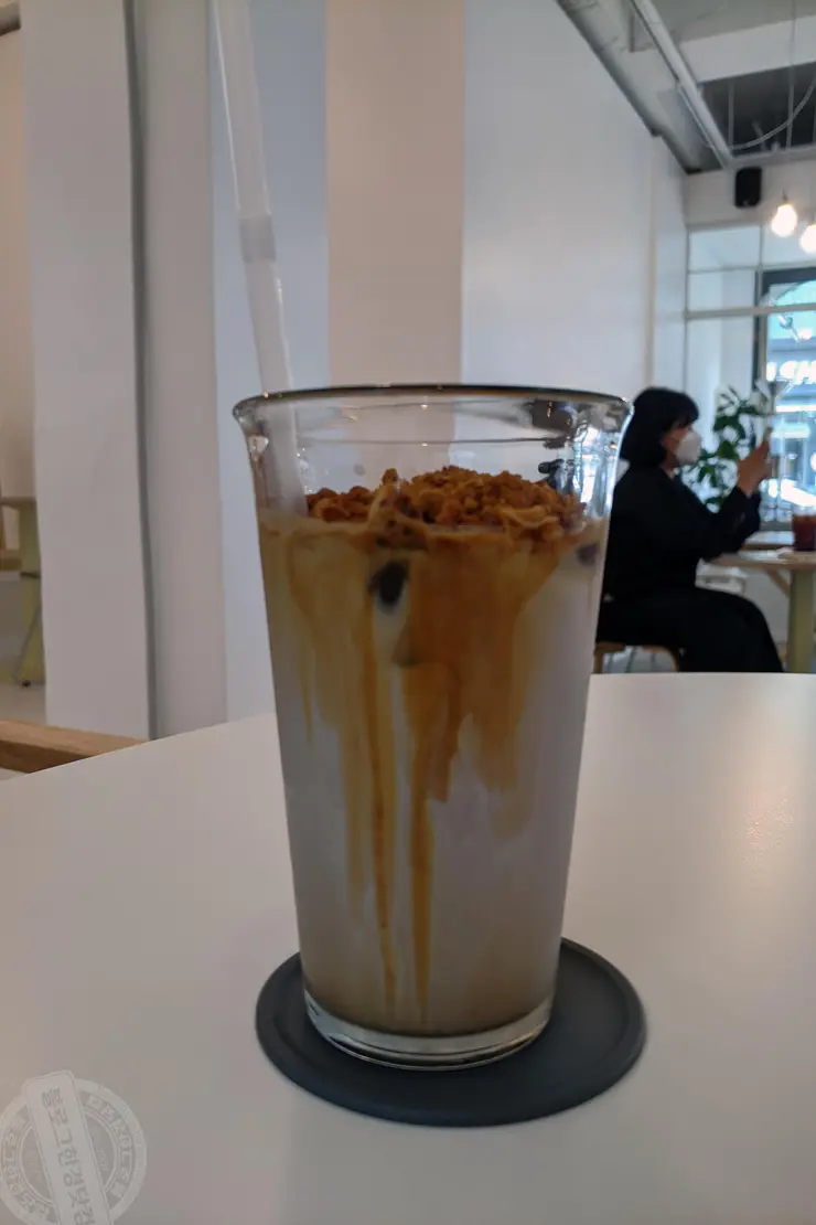 CAFE 803-7 안성 공도 지중해 느낌 카페