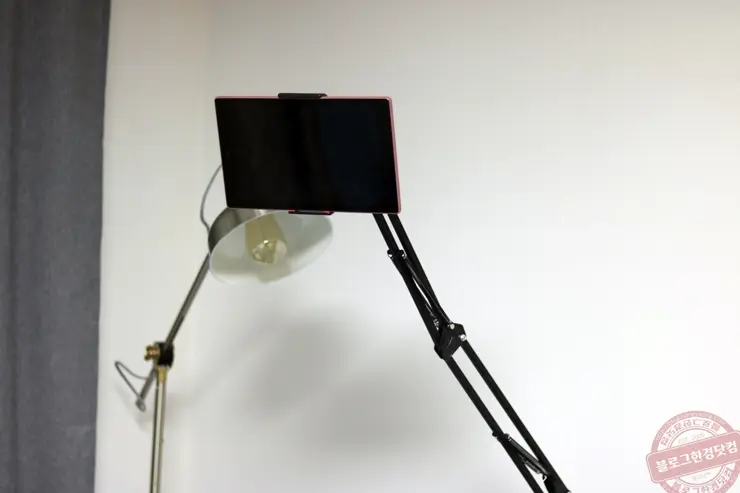 강추 탄소강 태블릿 스탠드 거치대 내돈내산