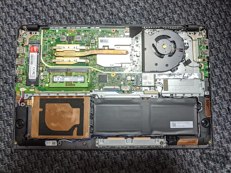 Asus Vivobook X512D 밑판 열기 (Feat. SSD 교체)