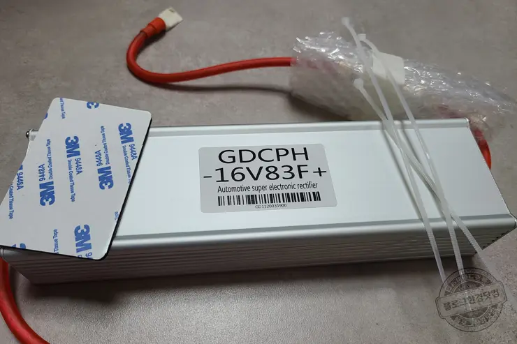 연식 오래된 자동차 슈퍼캐패시터 16V83F 로 성능 향상 시키기 알리익스프레스 수령 및 설치 실패기