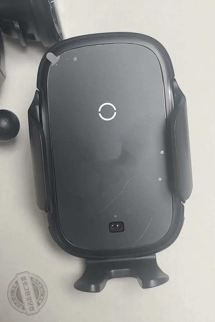 Baseus 자동차 고속 무선충전기 Baseus 15W Light Electric Holder Wireless Charger 알리익스프레스 내돈내산 구매후기