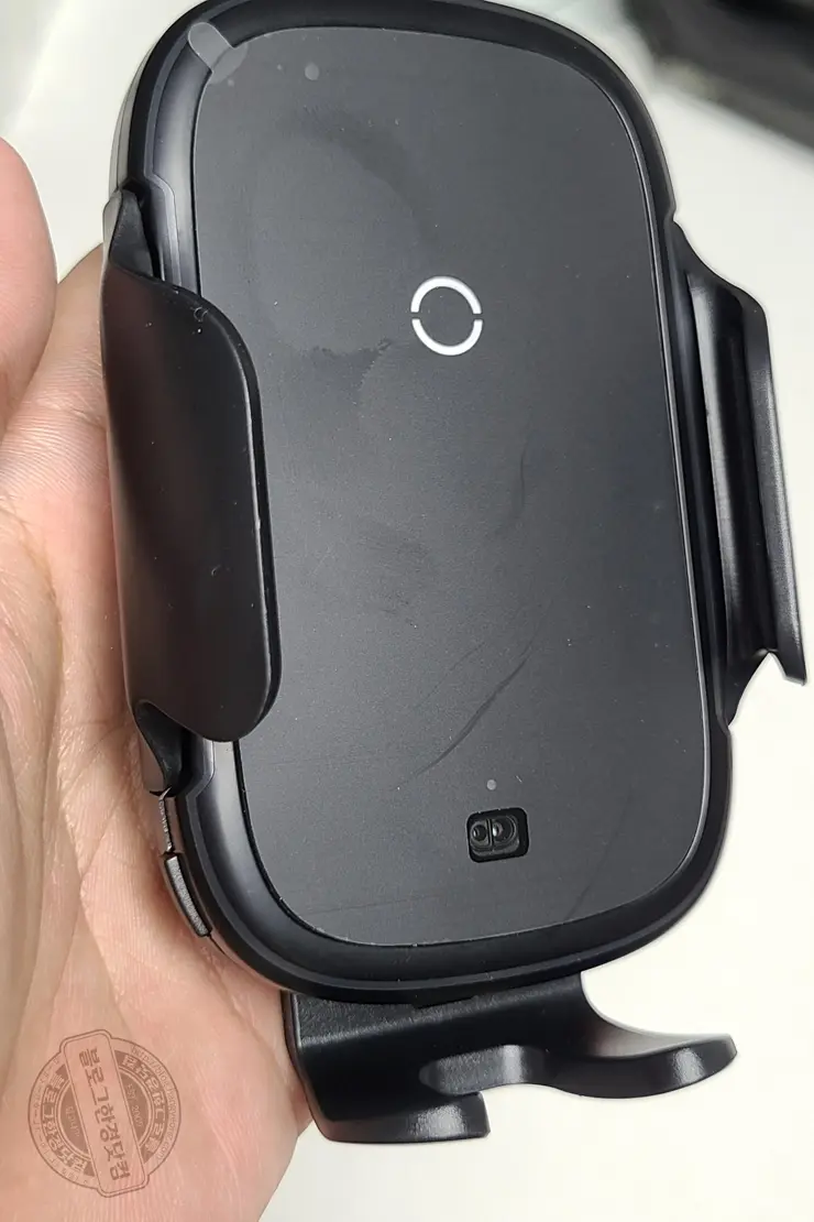 Baseus 자동차 고속 무선충전기 Baseus 15W Light Electric Holder Wireless Charger 알리익스프레스 내돈내산 구매후기