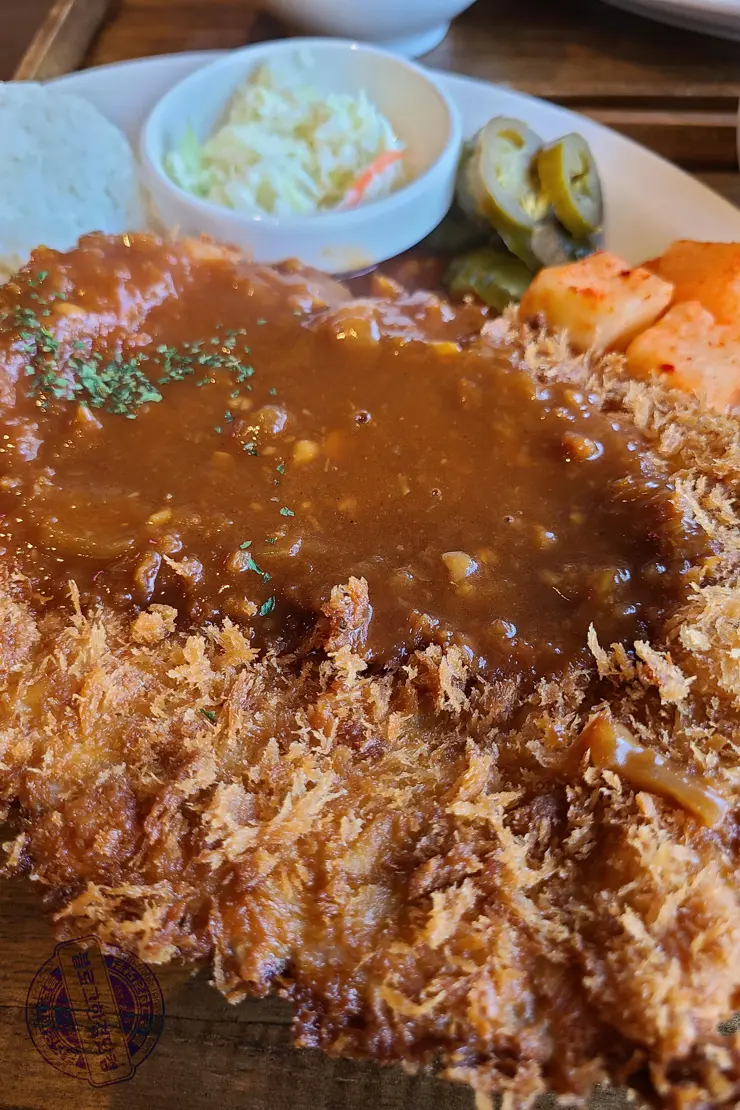 서울 종로구 부암동 가을 나들이 청운도서관, 윤동주문학관, 부암동돈가스