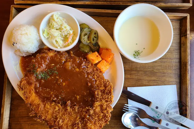 서울 종로구 부암동 가을 나들이 청운도서관, 윤동주문학관, 부암동돈가스