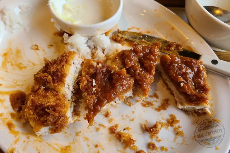 서울 종로구 부암동 가을 나들이 청운도서관, 윤동주문학관, 부암동돈가스