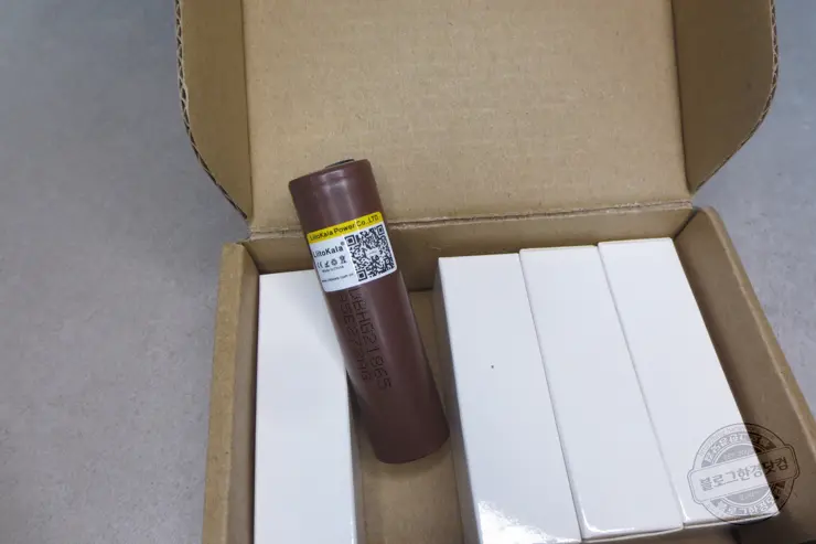 블랙앤데커 호루라기 무선청소기(BDH2000PL) HG2 18650배터리 셀프 교체