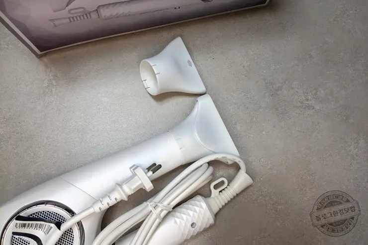 JMW Lux White 접이식 헤어드라이기 MF6002B 1700W BLDC 모터 내돈내산