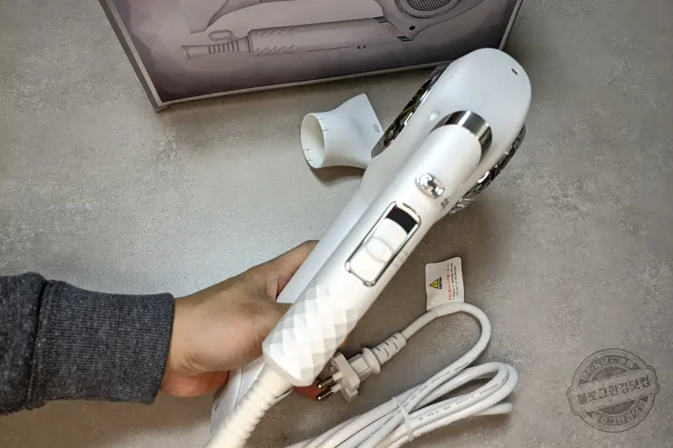 JMW Lux White 접이식 헤어드라이기 MF6002B 1700W BLDC 모터 내돈내산