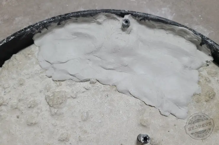 태블릿머신용 ‘탄소강 스탠드 거치대’ 무게 보강 DIY