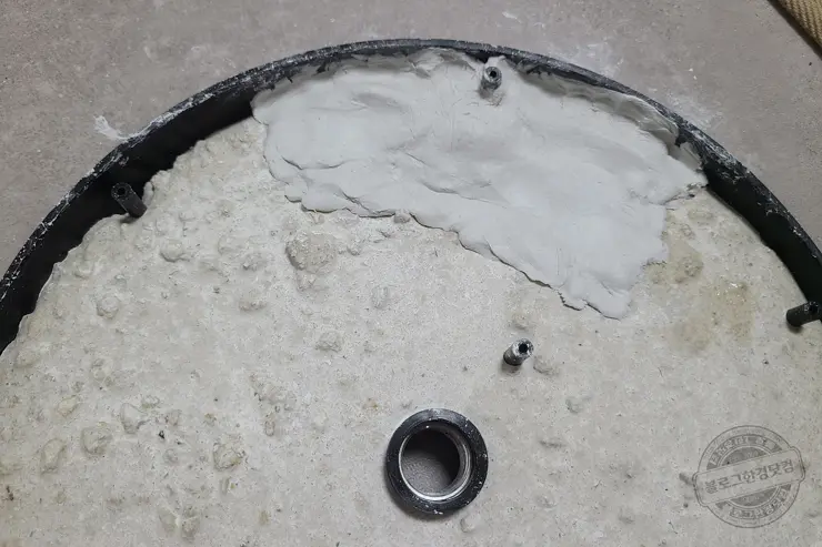 태블릿머신용 ‘탄소강 스탠드 거치대’ 무게 보강 DIY