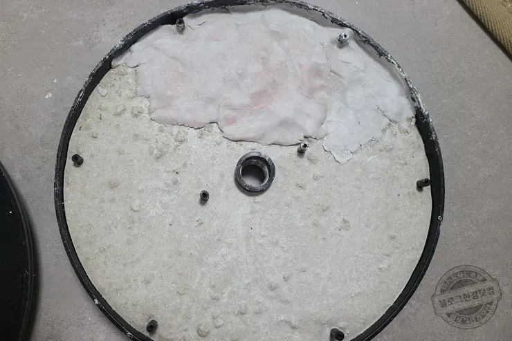 태블릿머신용 ‘탄소강 스탠드 거치대’ 무게 보강 DIY