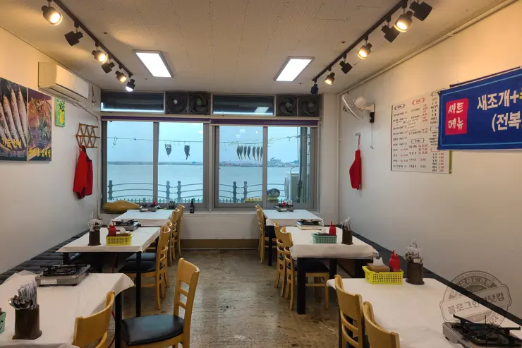 충남 홍성 남당항 새조개 겨울철 별미 제철음식 (ft. 동백회수산 )