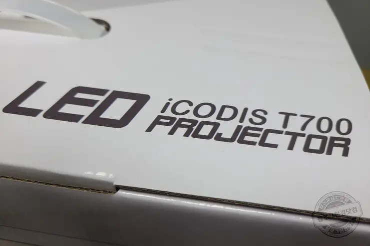 아마존 직구 저가($100) 프로젝터 LED iCODIS T700 Procjetor Native 1080p 내돈내산