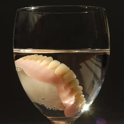 만65세 이상 어르신 치과 틀니 의료보험 혜택, 적용 조건, 주의사항 정리