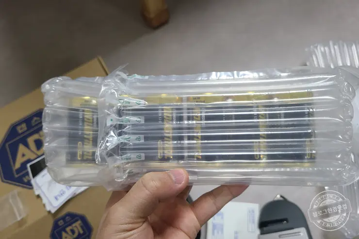 우리집 지킴이 “ADT 캡스홈 도어가드” 가정용 현관 CCTV 설치 후기