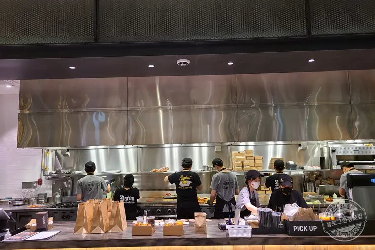 에그슬럿 여의도점 더현대 서울 방문 후기