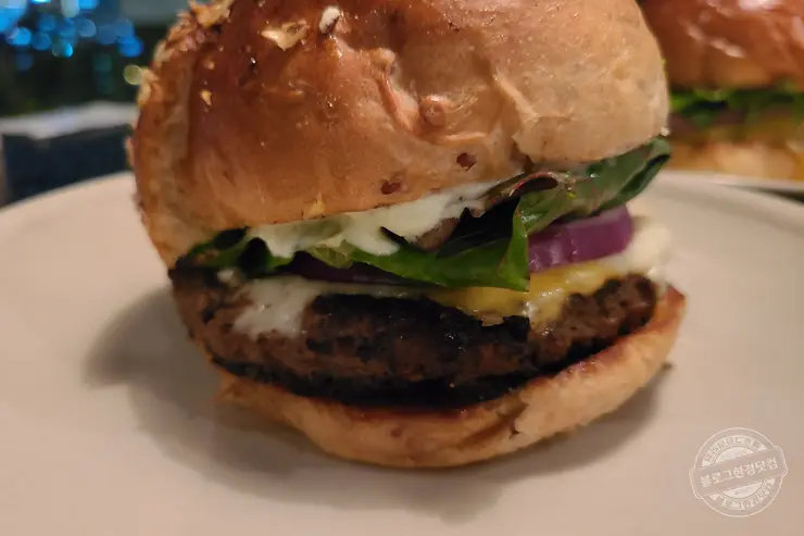 더백푸드트럭 미국식 오리지날 버거 해방촌 뷰맛집 맛있는녀석들 223회 방영 내돈내먹