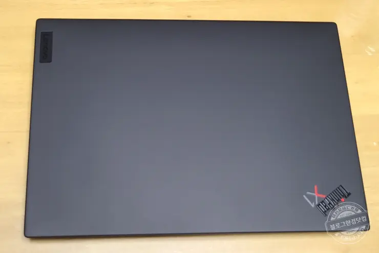 Lenovo ThinkPad X1 Nano 직구 내돈내산 언박싱 후기