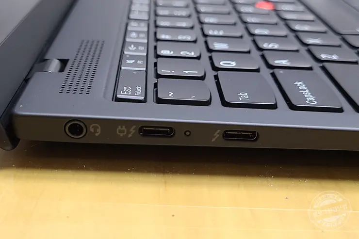 Lenovo ThinkPad X1 Nano 직구 내돈내산 언박싱 후기