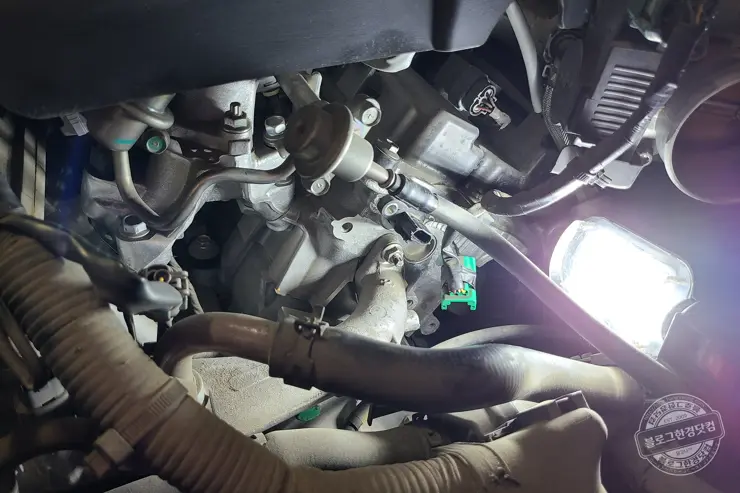 SM7 뉴아트 기어 5단 고정 문제 미션고장? 캠센서 교체로 해결