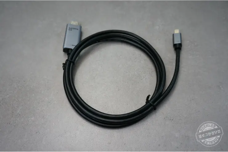 [코드웨이]Mini DP to HDMI 케이블 (4K UHD(3840X2160)/4K@60Hz/ Mini DP v1.4 to HDMIv2.0)