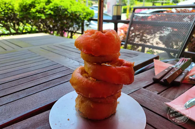 라모스버거 춘천 수제버거 추천 맛집 빵부터 패티 소스 까지 모든 걸 직접 손으로 내돈내먹