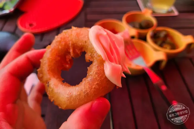 라모스버거 춘천 수제버거 추천 맛집 빵부터 패티 소스 까지 모든 걸 직접 손으로 내돈내먹