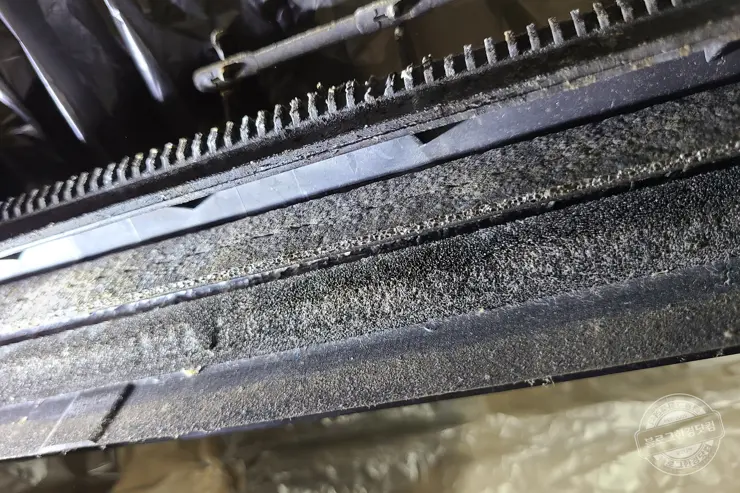 위니아 벽결이 에어컨 셀프 청소 블로워까지 곰팡이 제거  10만원 아낌