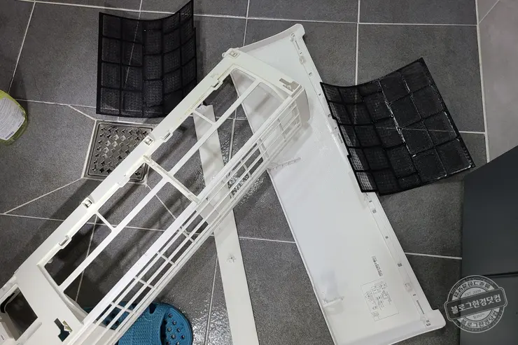 위니아 벽결이 에어컨 셀프 청소 블로워까지 곰팡이 제거  10만원 아낌