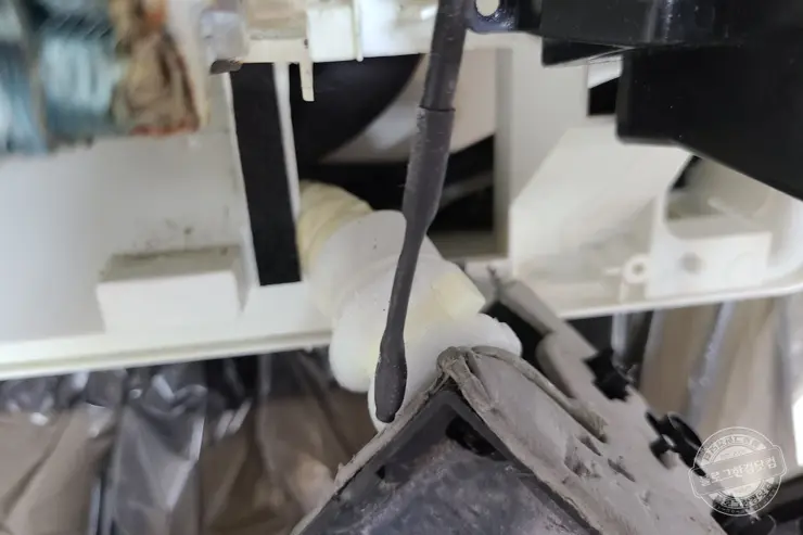 위니아 벽결이 에어컨 셀프 청소 블로워까지 곰팡이 제거  10만원 아낌