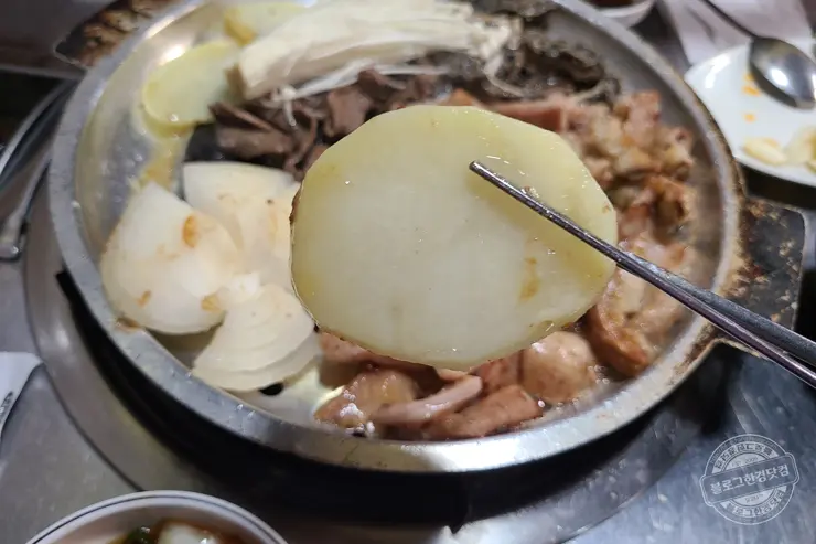 마장황소곱창 소곱창전문점 왕십리 맛집 내돈내먹