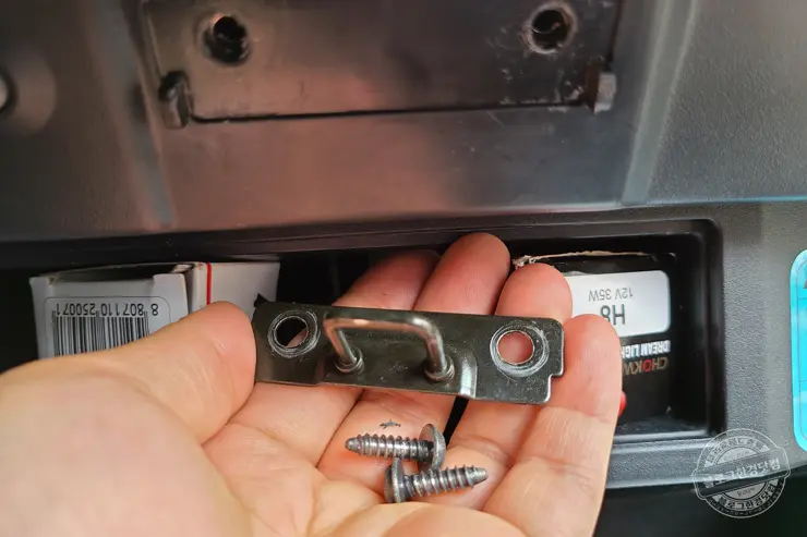 SM7 뉴아트 에어컨필터 셀프 교체 (Bosch S 4341)