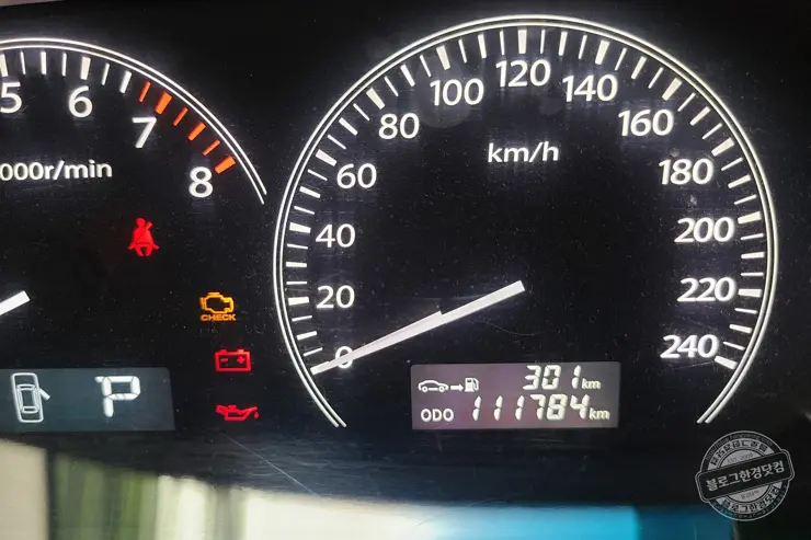 SM7 뉴아트 에어컨필터 셀프 교체 (Bosch S 4341)