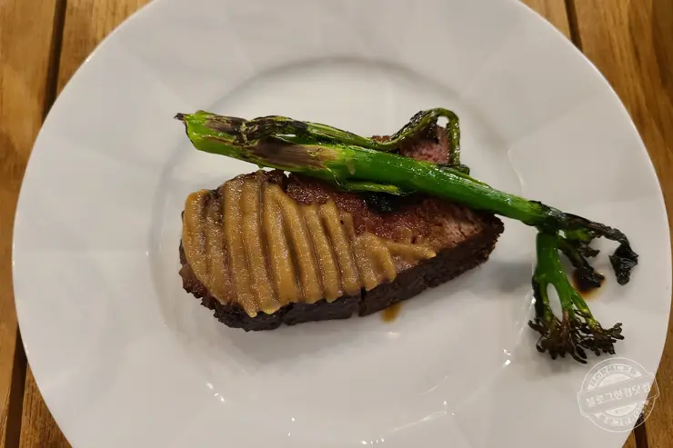 메종한남 한우 안심스테이크 한남동 핫플레이스 한강뷰 맛집 내돈내먹 후기