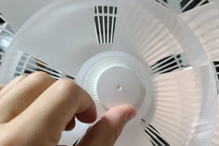 드림메이커 Feel Fan Plus BLDC 모터 WIFI 리모콘 무선 선풍기(DM-FAN02-W-T) 내돈내산 언박싱 리뷰