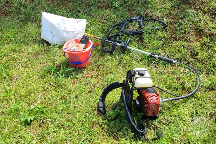 예초기 벌초할 때 힘 안들이는 꿀팁 강추 아이템 공개